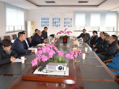 欢迎博士们回家！尊龙官方网站涂料博士团队新春座谈会